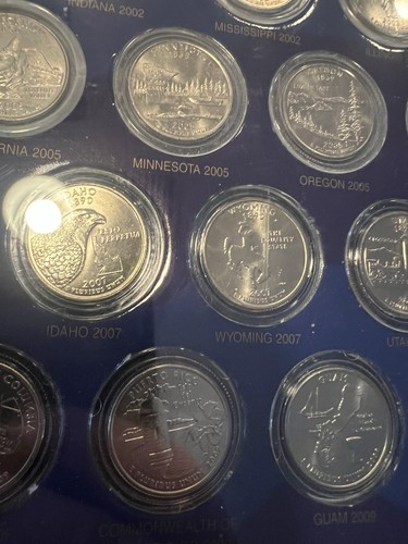 US Commemorative Gallery 50 US Quarter Dollar Collection Display Uncirculated - Picture 5 of 10