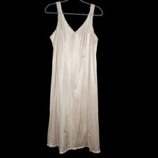 Warners Perfect Measure Vintage Full Slip Beige Antron III Nylon Size 36