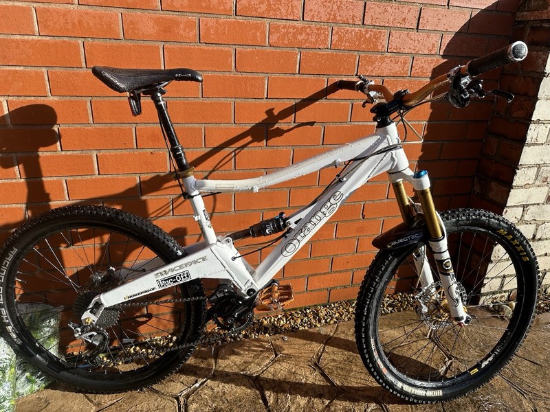 Full suspension Orange five mountain bike