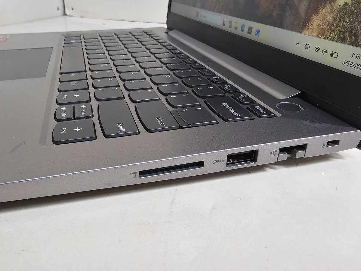 Lenovo ThinkBook 14 G3 ACL Laptop - 2.1 GHz AMD Ryzen 5 5500U 16GB