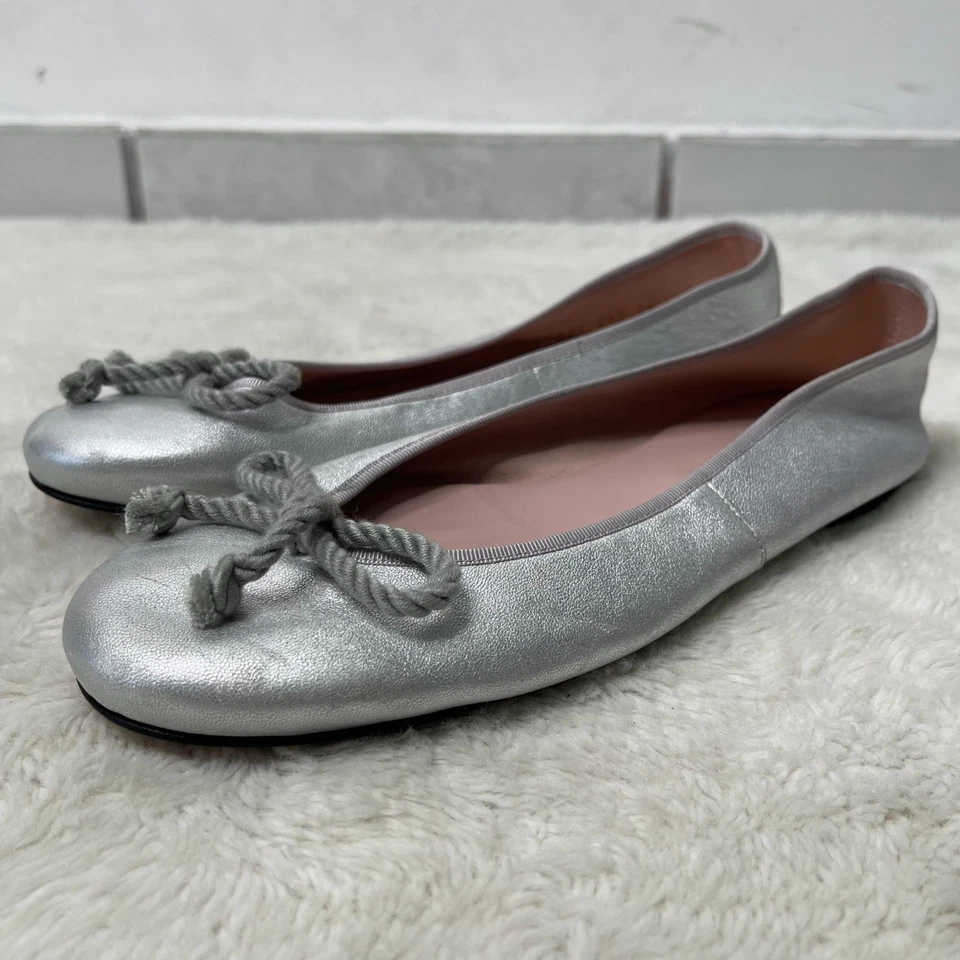 Pretty Ballerinas Women's Silver Round Toe Ballerina Leather Flat Shoes Size 38 - Image 3 of 4