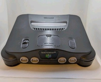 Nintendo 64 Spielekonsole - Schwarz (NUS-001)