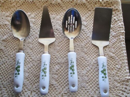 Utensili da servizio Corelle Calloway Ivy Coordinates. Set di 4 TAGLIE GRANDI