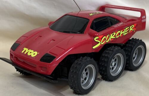 Coche Tyco Scorcher Micro 6 ruedas rojo R/C - con control remoto - juguete vintage radio control - Imagen 3 de 8