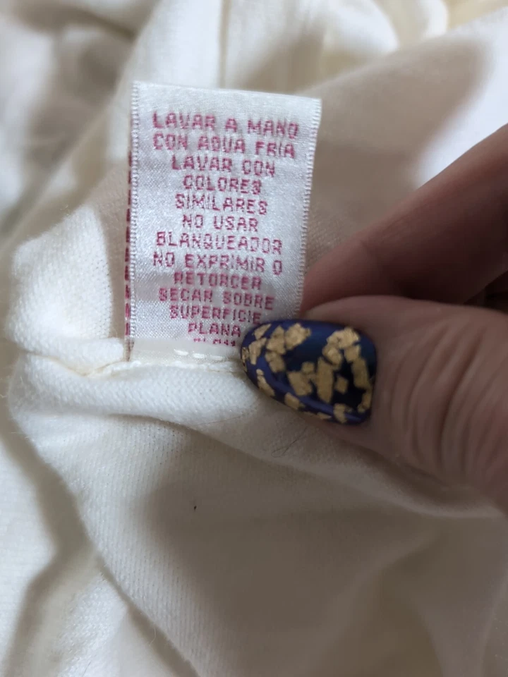 Top corto Vanity para mujer talla L con botones manga corta Foto 4 de 4