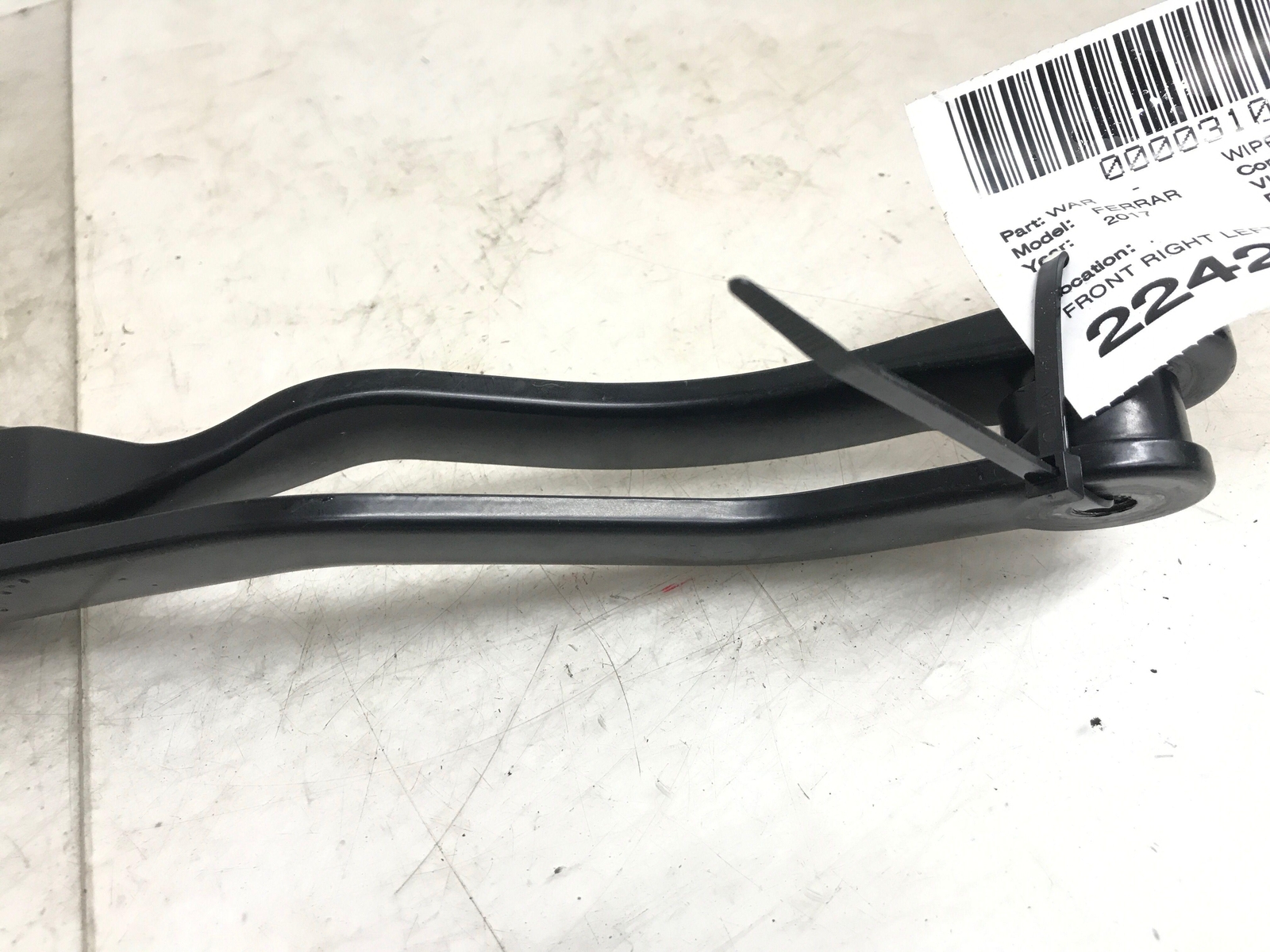 2017-2020 FERRARI GTC4LUSSO WINDSHIELD WIPER ARM SET 83994400 82196200 OEM