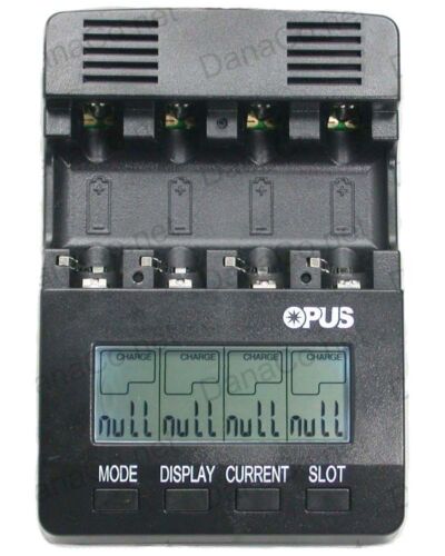 BT-C2400 V2.2 Battery Charger Analyzer Tester NiMH NiCd AA AAA 12 Volt Opus - Afbeelding 1 van 2