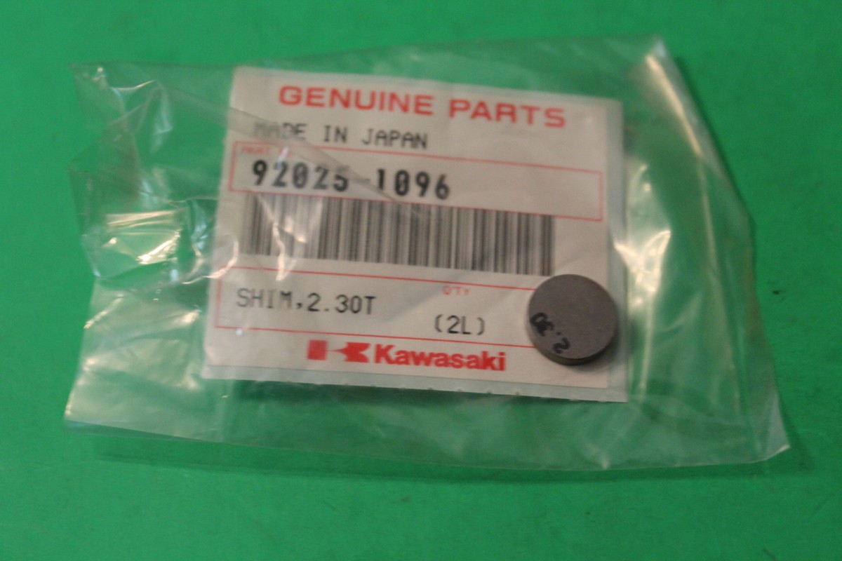 NOS OEM Kawasaki Shim (2.30T) 1977-1993 ZR1100 KZ650 ZX750 ZN700