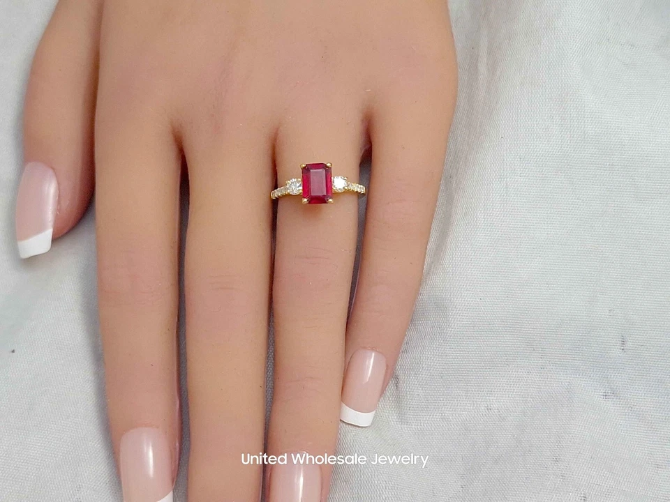2.51Ct Genuine Mined Real Ruby And Diamond 3 Stone Ring In Solid 14K Yellow Gold - Image 2 of 4