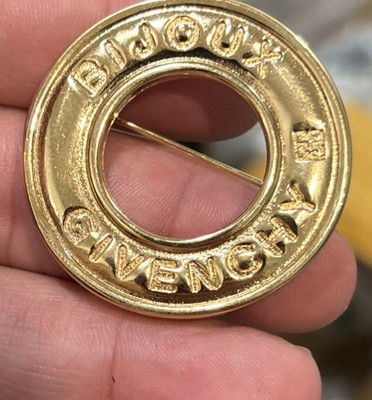 Vintage Bijoux Givenchy Goldtone Open Circle Brooch Runway signed