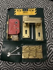 Travis Perkins Brass Victorian 3 Lever Lock + Keys Door Pack Brand New