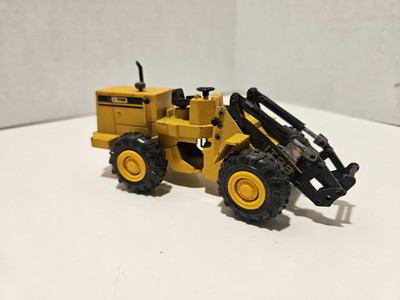Cat IT 28 Material Handler - No Attachments - Conrad
