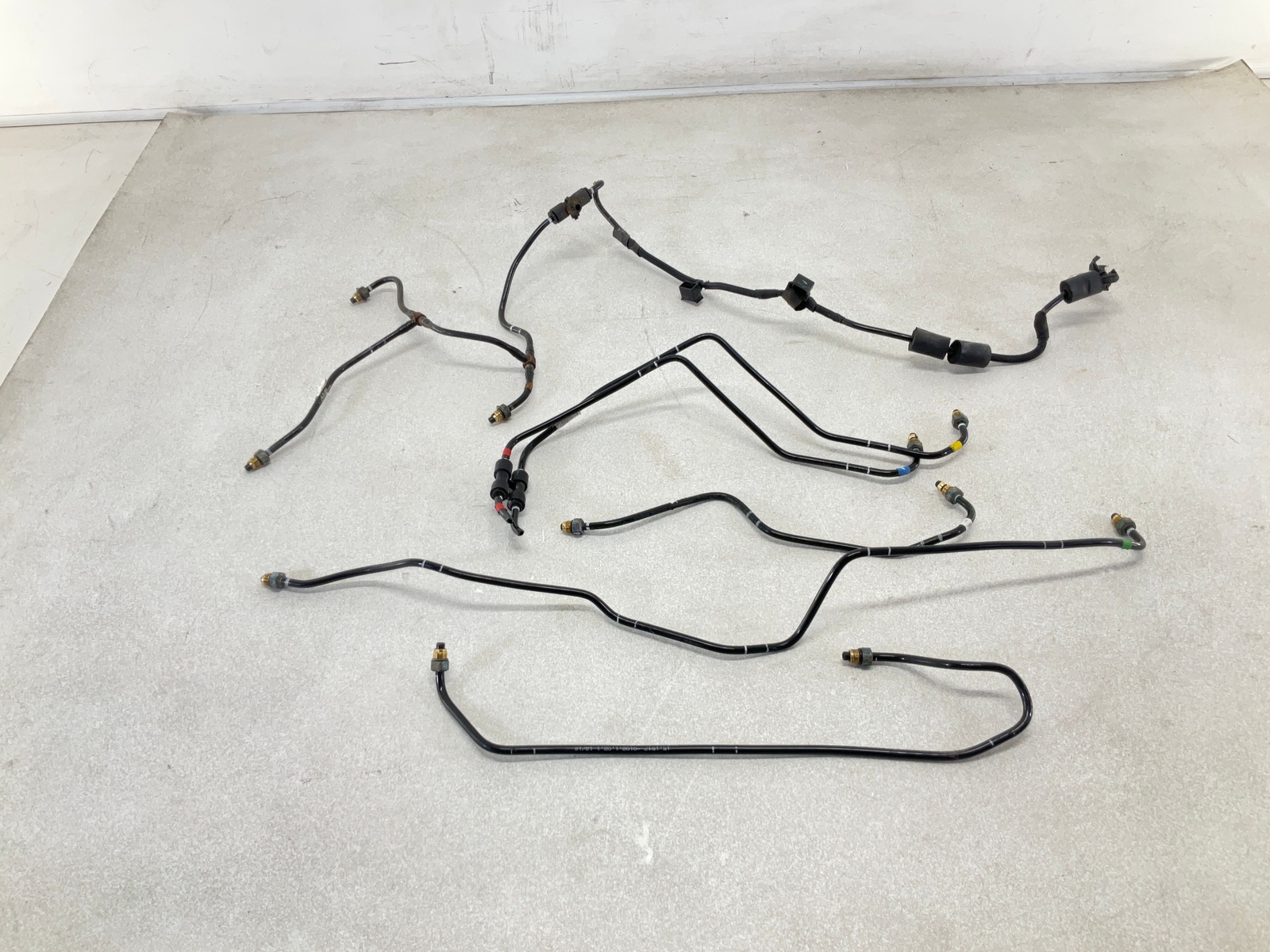 17-20 MASERATI Levante Air Suspension Lines Hoses Tube CM