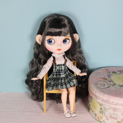 12'' Factory blythe   doll Long Curly dark grey hair matte face carved lips