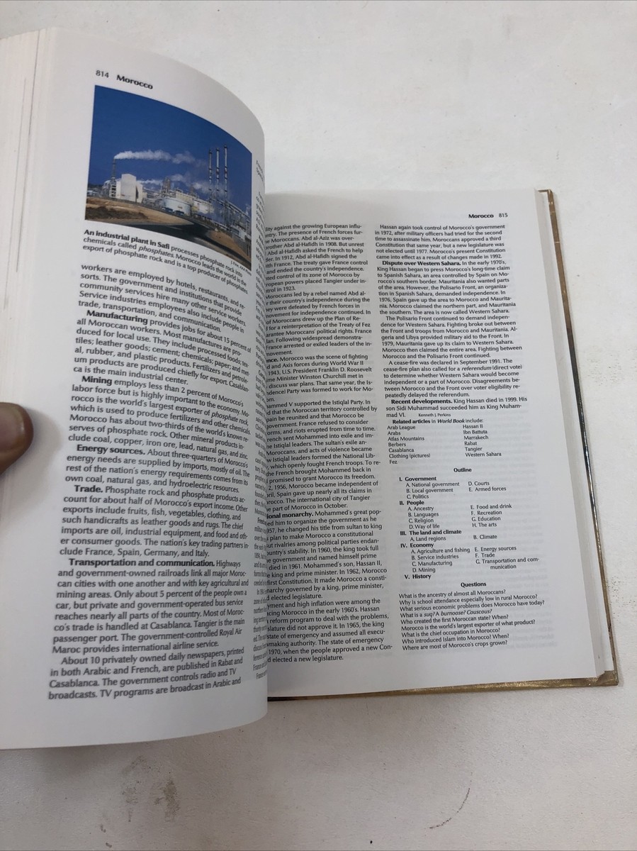 World Book Encyclopedia - World Book Inc. : Vol. 13, M (Hardcover, 2006) World Book Encyclopedia - World Book Inc. : Vol. 13, M (Hardcover, 2006)