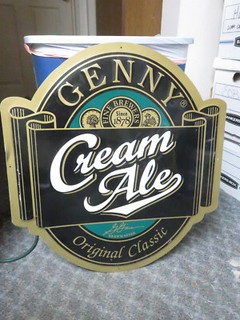 PAR DE LETREROS METÁLICOS CLÁSICOS ORIGINALES GENNY CREAM ALE