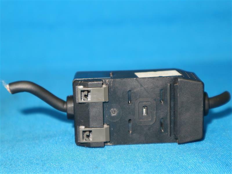 えだ Omron ZX-EDA11 ZXEDA11 Photoelectric Amplifier w/ Cut Cable w/o