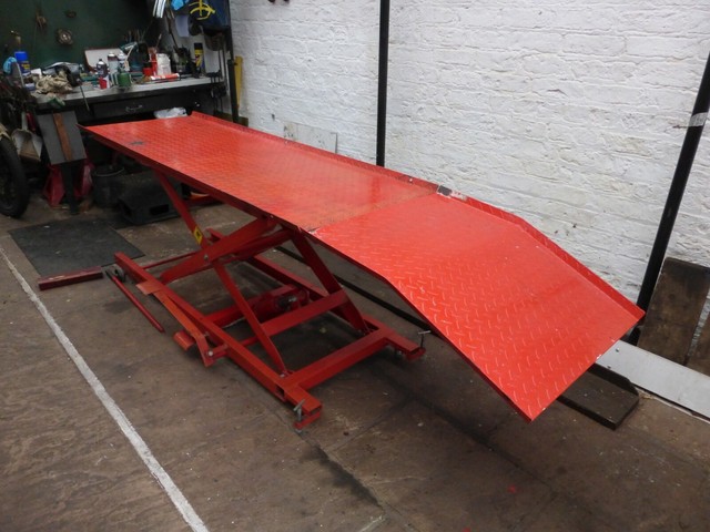 Sealey MC390 390kg Capacity Hydraulic Motorcycle Lift for sale online