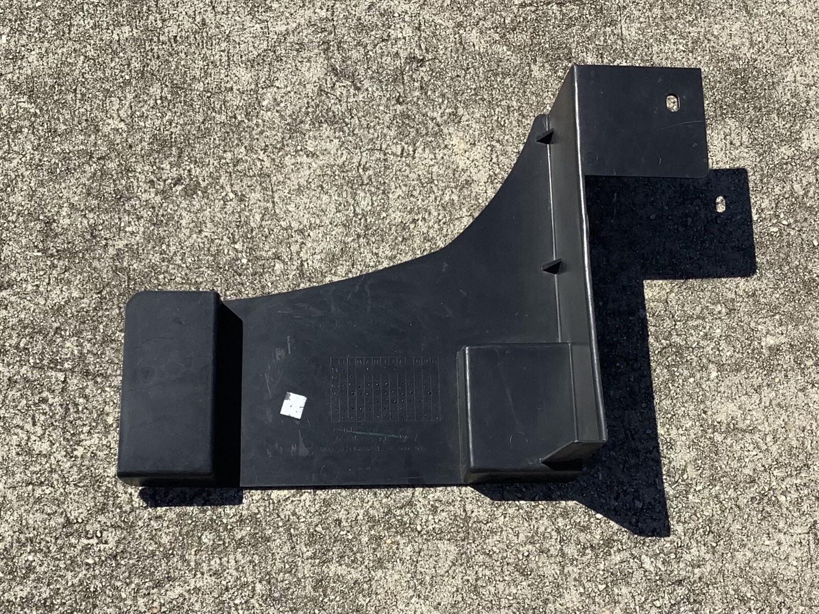 20092017 DODGE JOURNEY REAR LEFT DRIVER SIDE ROCKER PANEL MOULDING OEM