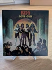 KISS Love Gun 1977 LP NBLP 7057 - 1st Press - MINT Complete w/ GUN Insert