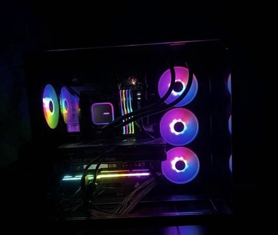 MSI Gaming Tower Desktop PC RGB Lighting Liquid Cooling GeForce RTX GPU Black