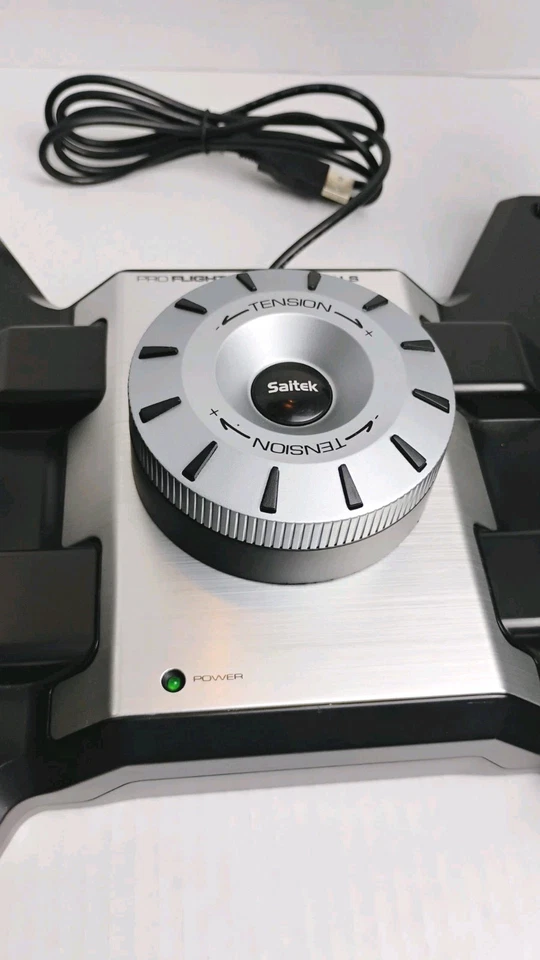 Pedales de timón de vuelo Saitek Pro y controlador de 3 palancas PZ35 simulador de vuelo Foto 3 de 4