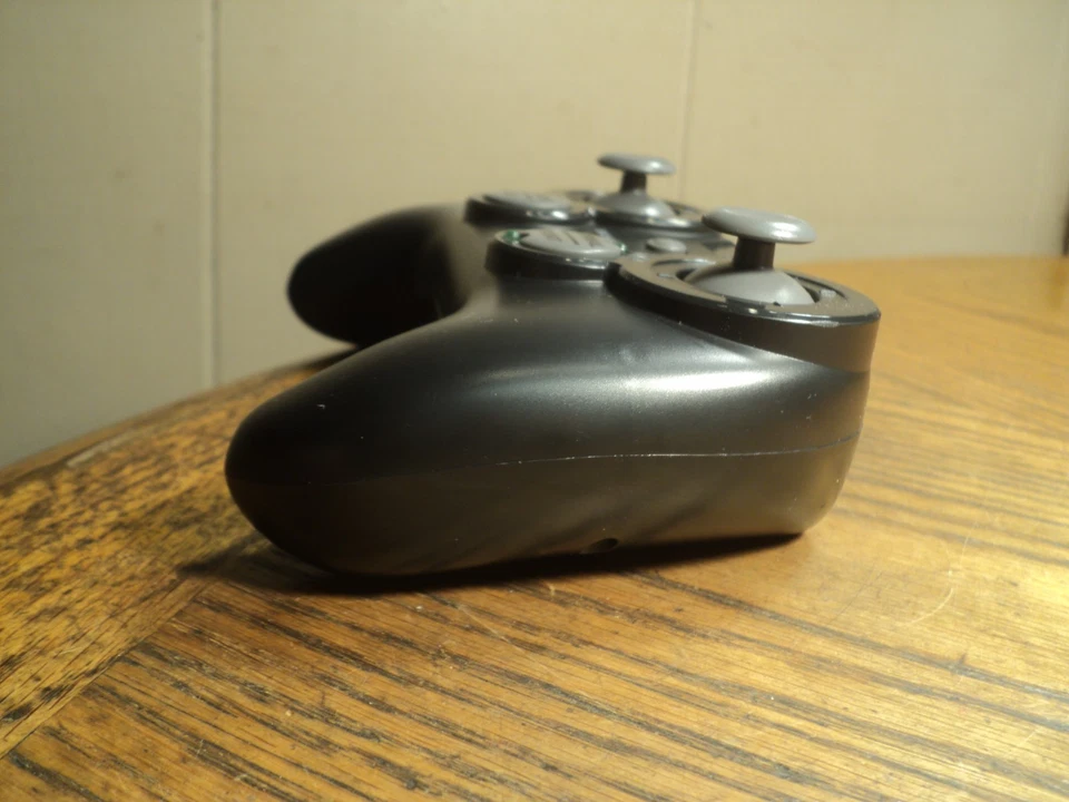 Sky Viper Misc. Controller No. 01943TX,  Flying Guide & Spare Rotors  China - Image 3 of 4