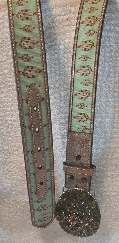 CINTURÓN MUJER ARIAT CUERO GENUINO DISEÑO CACTUS CON HEBILLA BLING BLING TALLA M Foto 3 de 4