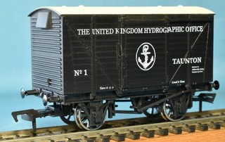 Dapol United Kingdom Hydrographic Office Taunton Ventilated Van Nº 1 LE of 138