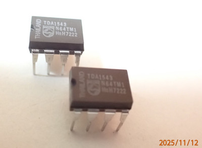 TDA1543 PHILIPS Dual 16-Bit Digital-Analog-Wandler (DAC) DIP8 UK LAGER x2 Stück