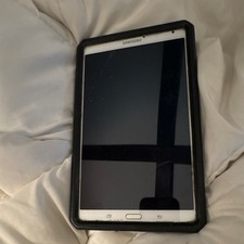 Samsung Galaxy Tab 8in Wi  Fi 8GB Tablet Black/White