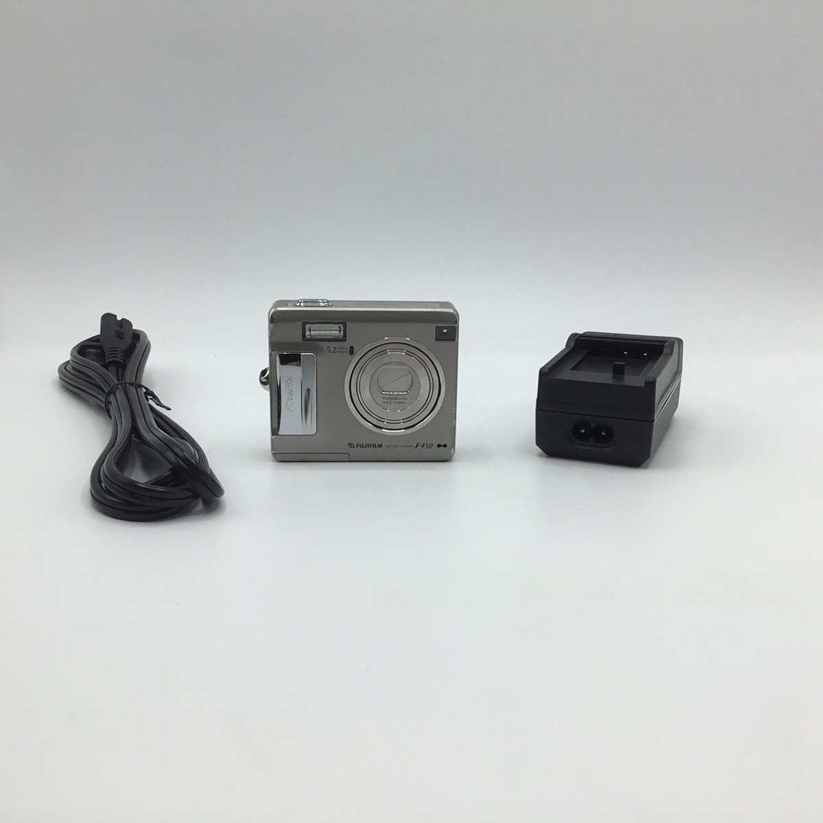 Fujifilm FinePix F Series F450 5.2MP Digital Camera - Silver