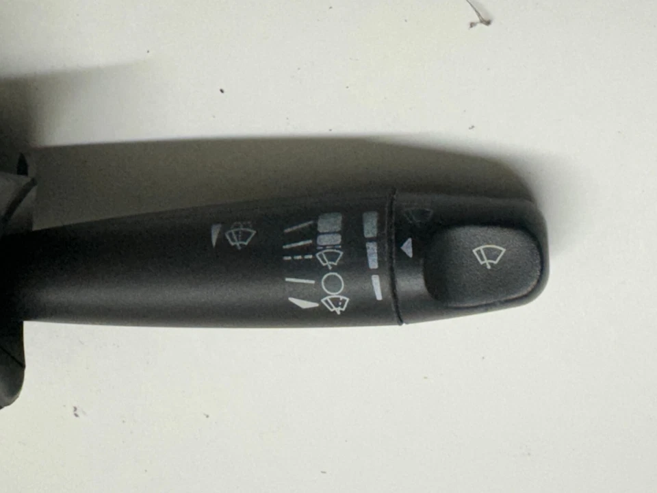 2004-2007 SATURN ION WINDSHIELD WIPER CONTROL SWITCH OEM - Image 2 of 4