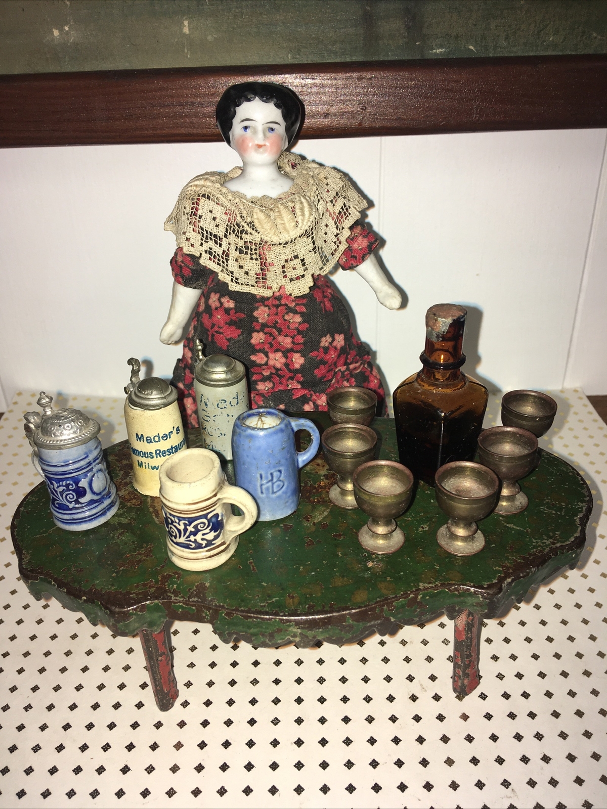 Antique Vintage Dollhouse German Beersteins wine bottle glasses 12 Pc Nieuwe voorraden