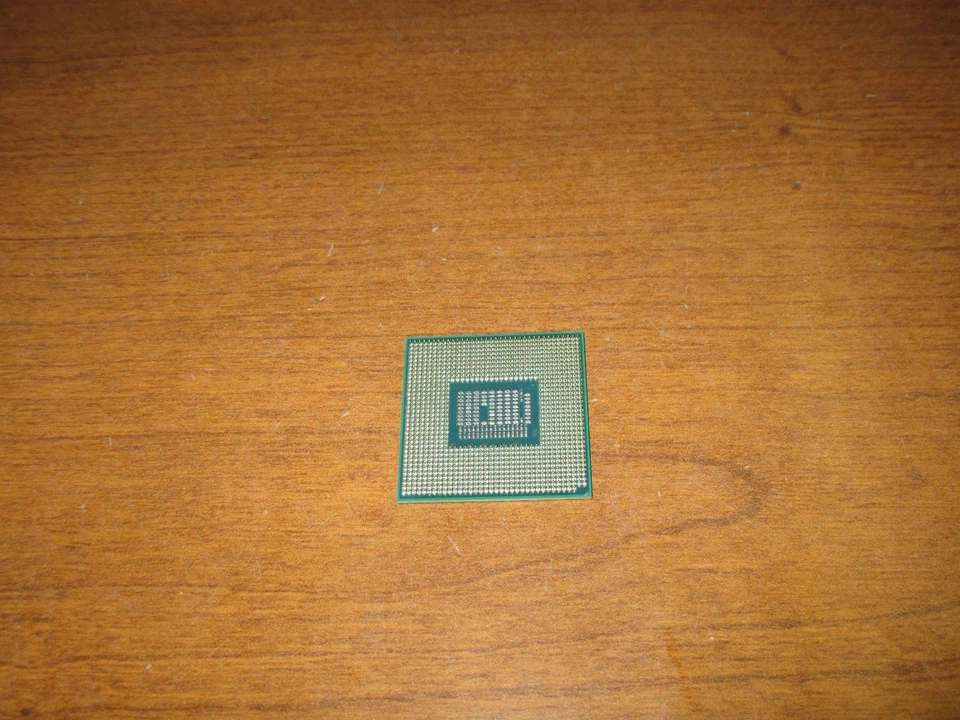 ORIGINAL!! HP 15-D069WM 15-D SERIES INTEL i3-3110M 2.4GHz CPU PROCESSOR SR0N1 - Image 2 of 2