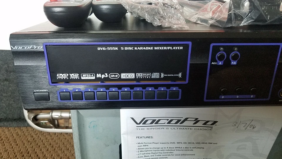 VocoPro DVG-555K  5 Disc DVD/CDG/VCD/MP3/MP4/Photo CD Karaoke Changer - Image 2 of 4