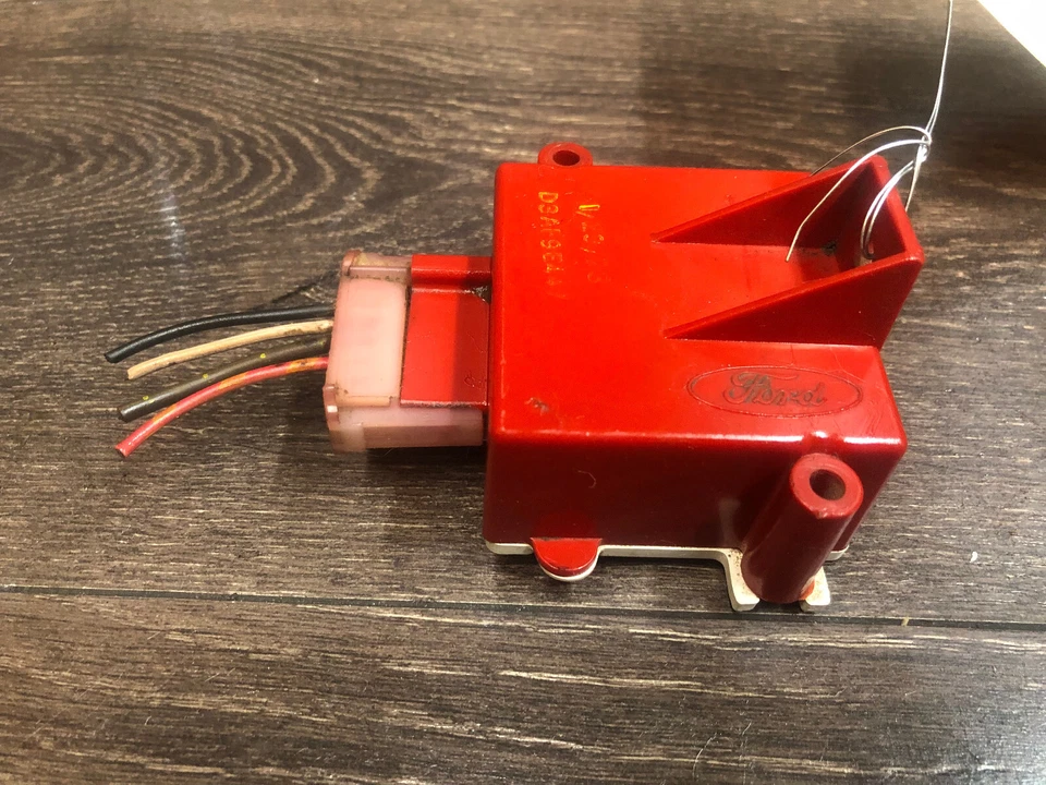 Ford Mustang: 1971, 1972, 1973, Relé A/C, # D3AF-9E447 - Imagem 3 de 4