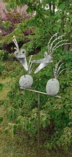 Gartenstecker aus Edelstahl und Granitstein Steinvogelfamilie