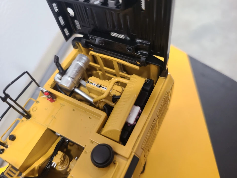 CCM 1/48 Scale Cat 349 E L Hydraulic Excavator Precision Diecast Model EXC - Image 4 of 4