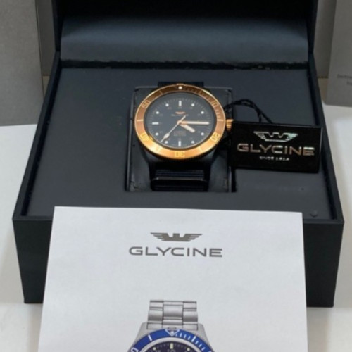 Glycine Combat Sub 42 GL0173 • Goldeneye • Automatic • Full Set