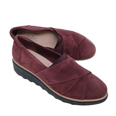 Clarks Womens Burgundy Suede Like Slip On Wedge Comfort Shoes Size 7.5