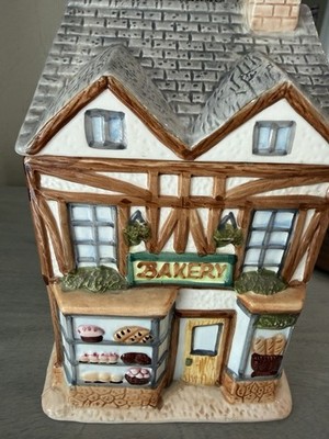 Vintage Ceramic  Sta-Rite  Industries Village Bakery Cookie Jar circa 1980 MRKD