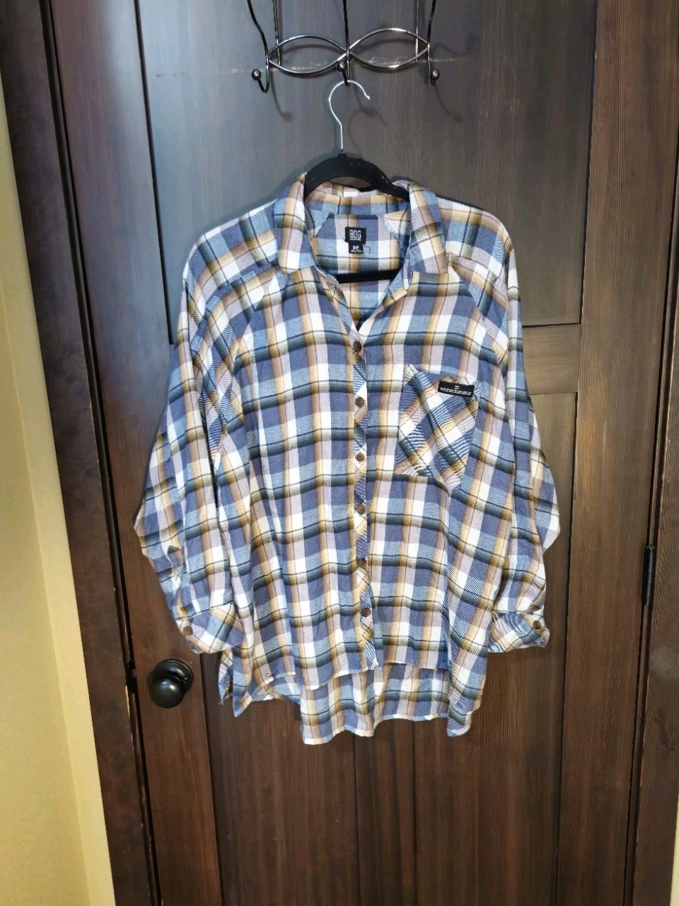 EUC Urban Outfitters BDG Women's Soft Flannel Shirt Top Oversized Size Small