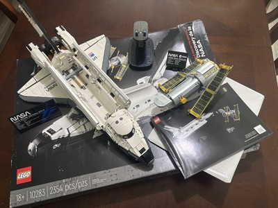  ️ LEGO NASA Space Shuttle Discovery 10283   Complete w/ Manual   Retired Set