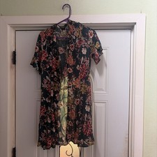 Lulus Green And White Floral Sundress Spaghetti Strap NWT Size Small Short