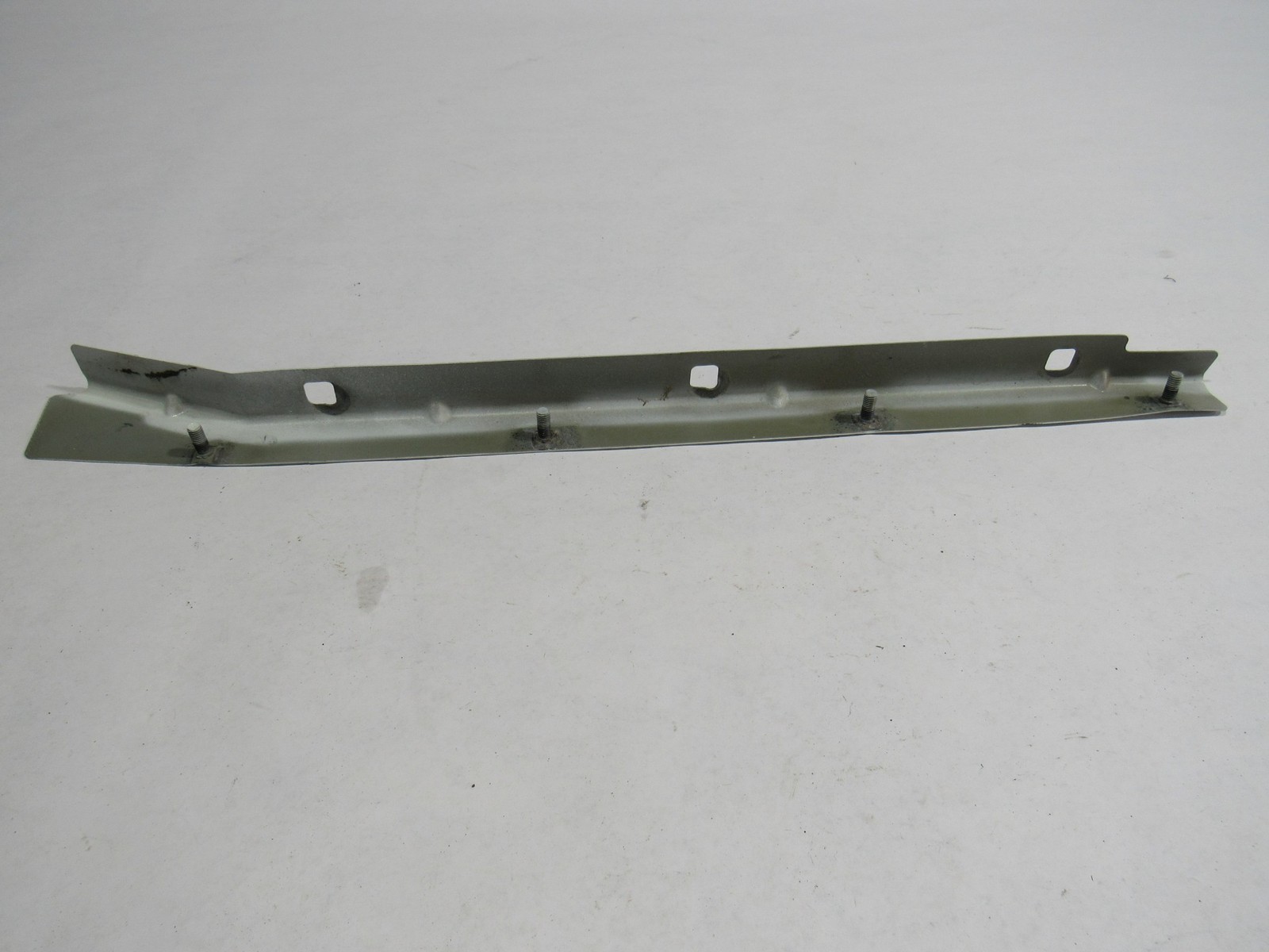 10-20 Bentley Mulsanne 2012 Front Left Fender Rip Plate Bracket Mount Support *