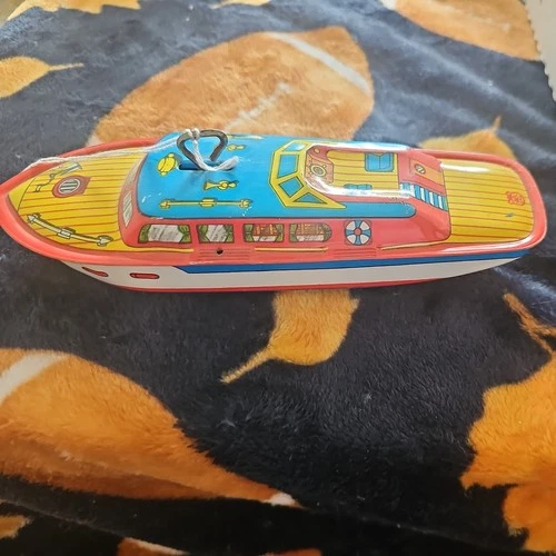 Vintage U.S.A. J Chein & Company Mark 1 Wind-Up Tin Toy Speed Boat I-3