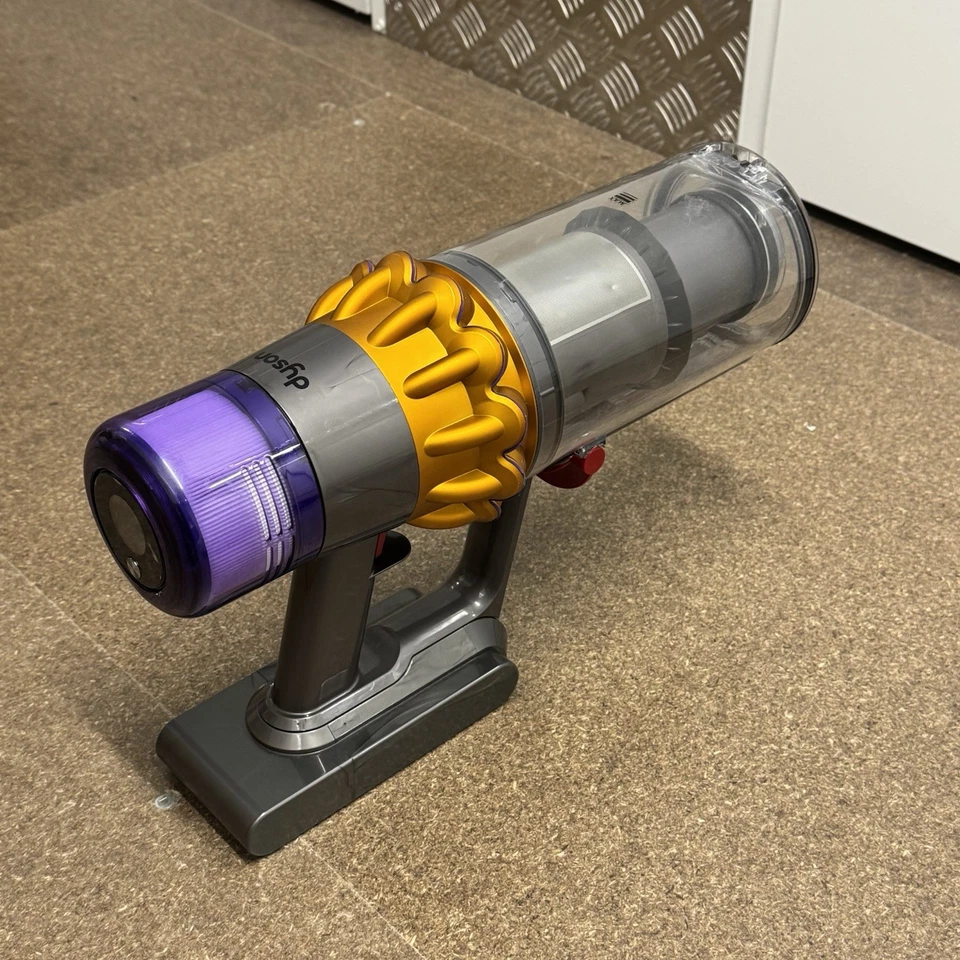 Dyson V15 Detect Absolute Cordless Vacuum Cleaner Animal Gold Handheld SV22 - Image 2 of 4