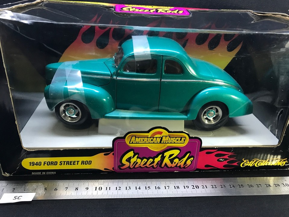 MINIATURA CARRO AMERICAN MUSCLE 1934 FORD COUPÉ HOT ROD - Hobby Ciência