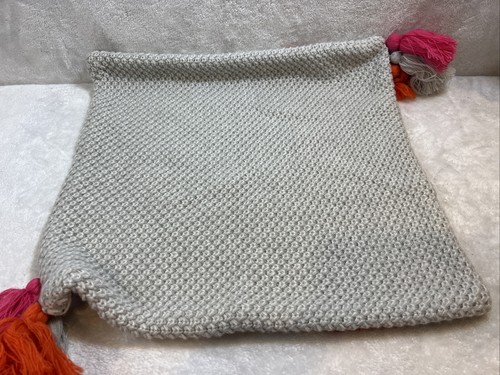 West Elm Art Deco Colorblock Throw Pillow Cover With Tassels. EUC! - Picture 10 of 10